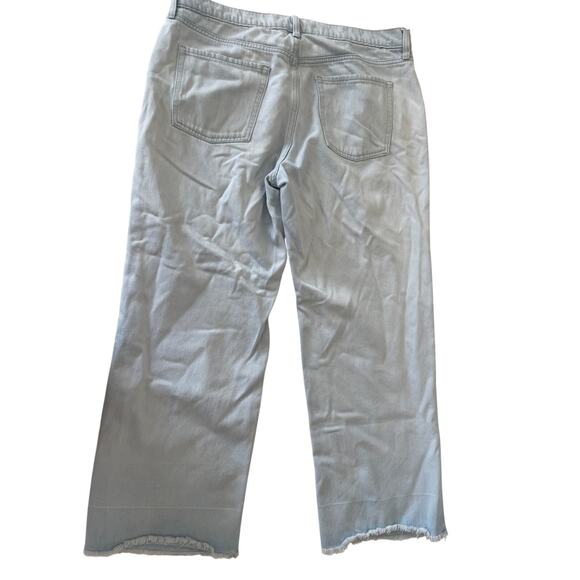 Old Navy Mid Rise Baggy Straight Light Wash Denim Jeans Size Womens 14 - Picture 3 of 9